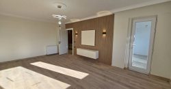 Akçay İkizçay Satılık Daire | Türk Hamamlı | 145m² Geniş Daire | Yenilenmiş