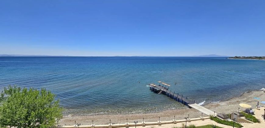 Altınoluk Satılık Daire | Denize Sıfır | Deniz Manzaralı | Özel Plajlı | İçi Yenilenmiş