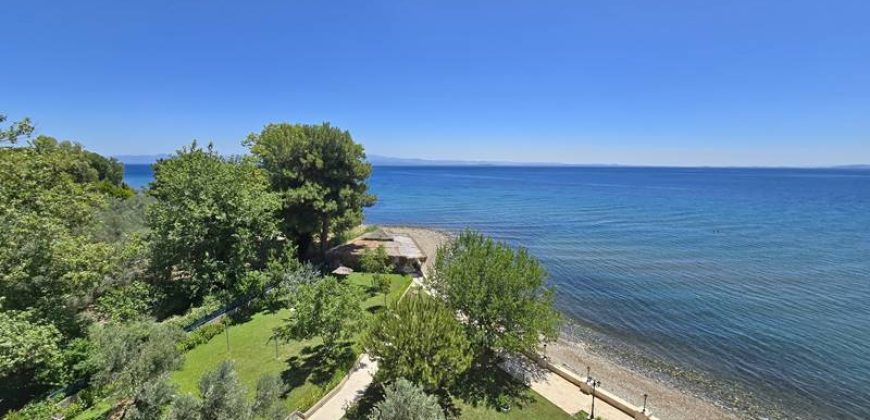 Altınoluk Satılık Daire | Denize Sıfır | Deniz Manzaralı | Özel Plajlı | İçi Yenilenmiş