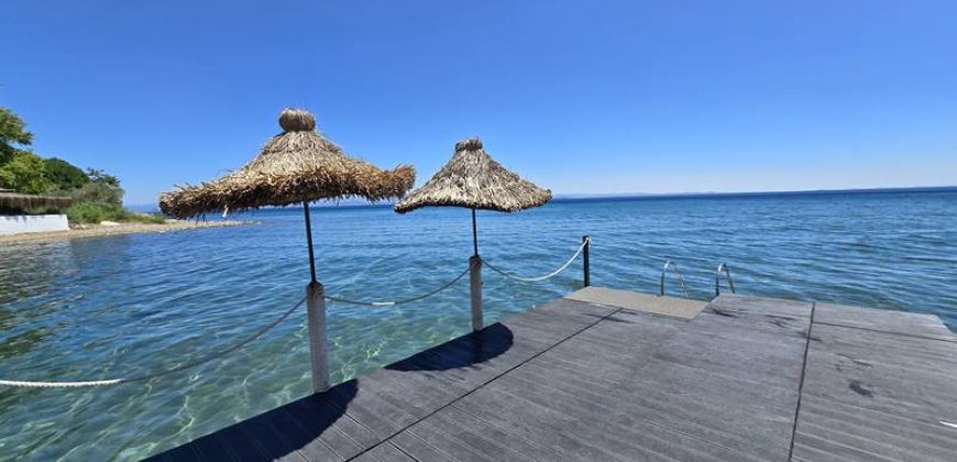 Altınoluk Satılık Daire | Denize Sıfır | Deniz Manzaralı | Özel Plajlı | İçi Yenilenmiş