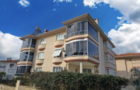 Altınoluk Satılık Daire | Merkezde | Denize Yakın | Ayrı Mutfak | Çift Banyo
