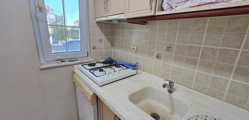 Altınoluk Satılık Daire | Merkezde | Cam Balkon | Ön Cephe