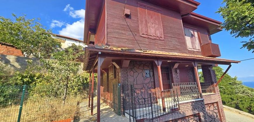Altınoluk Satılık Müstakil Villa | Deniz Manzaralı | Merkezde | Özel Yapım | Otoparklı