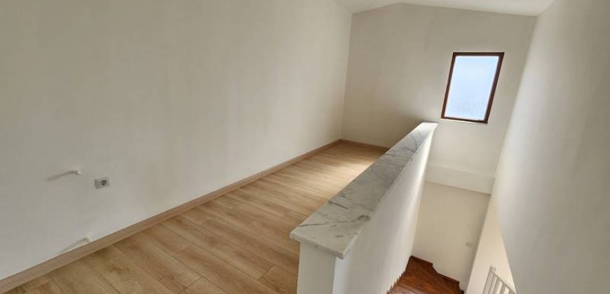 Küçükkuyu Mıhlı Satılık Dubleks Daire | Deniz Manzaralı | Denize Yakın