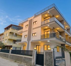 Altınoluk Yağcılar Satılık Sıfır 3+1 Dubleks | Denize 150m & Asansörlü