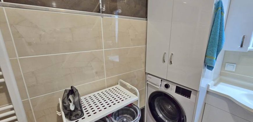 Ayvalık Sarımsaklı Satılık Daire | Denize 250m | Asansörlü | Ayrı Mutfaklı | Masrafsız Temiz