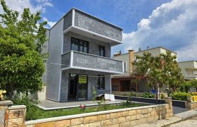 Altınoluk Satılık Villa | Müstakil | Denize 100m | Deniz Manzaralı