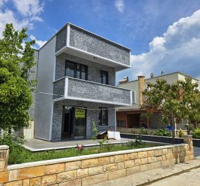 Altınoluk Satılık Villa | Müstakil | Denize 100m | Deniz Manzaralı