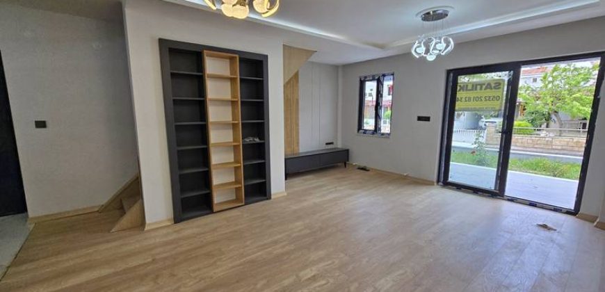 Altınoluk Satılık Villa | Müstakil | Denize 100m | Deniz Manzaralı