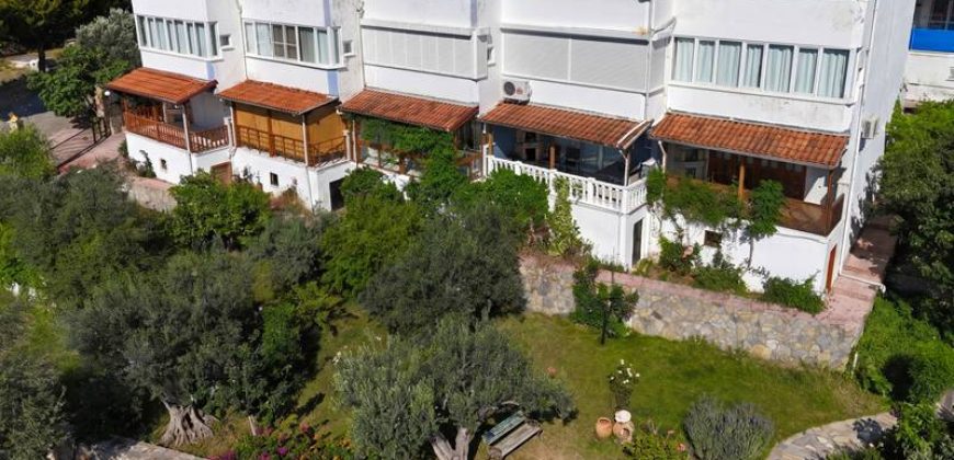 Altınoluk Satılık Villa | Deniz Manzaralı | Eşyalı | Denize Yakın