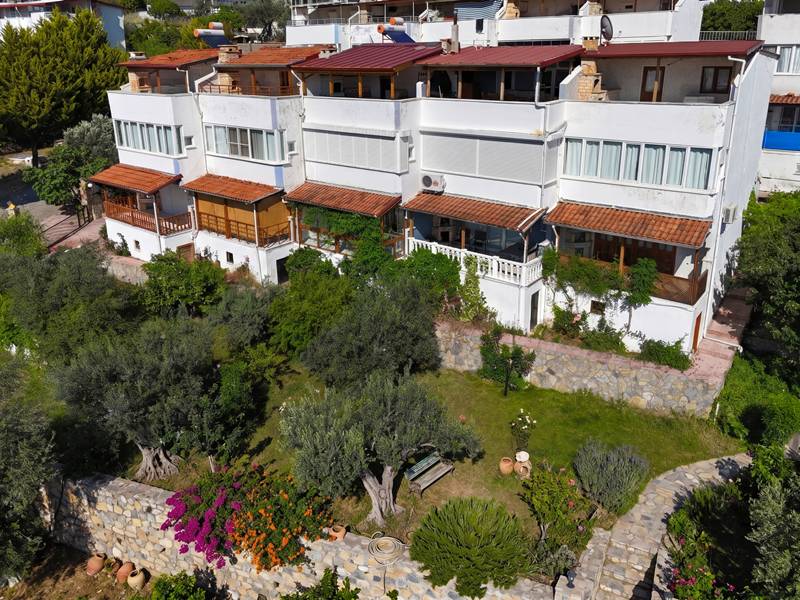 Altınoluk Satılık Villa | Deniz Manzaralı | Eşyalı | Denize Yakın