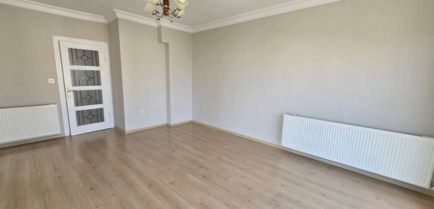 Altınoluk Satılık Daire | Merkez | Ayrı Mutfak | 3+1 | Ön Cephe