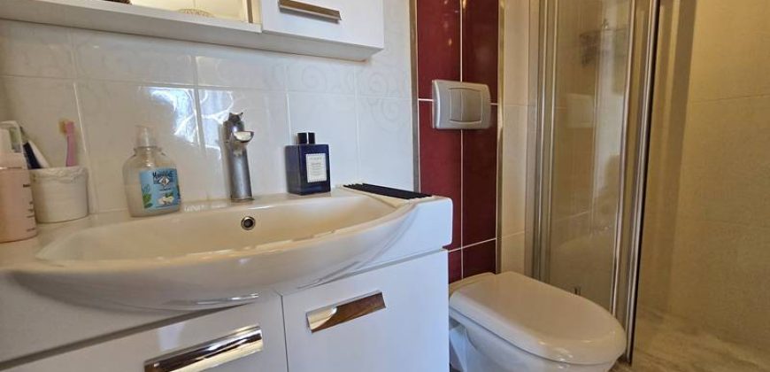 Altınoluk Satılık Villa | Havuzlu Sitede | Deniz Manzaralı | Özel Otopark & Şarj İstasyonlu