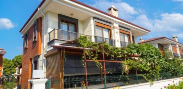 Altınoluk Satılık Villa | Denize 150m | Sahil Tarafında