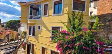 Altınoluk Satılık Müstakil Ev | Deniz Manzaralı | Altınoluk Köyde