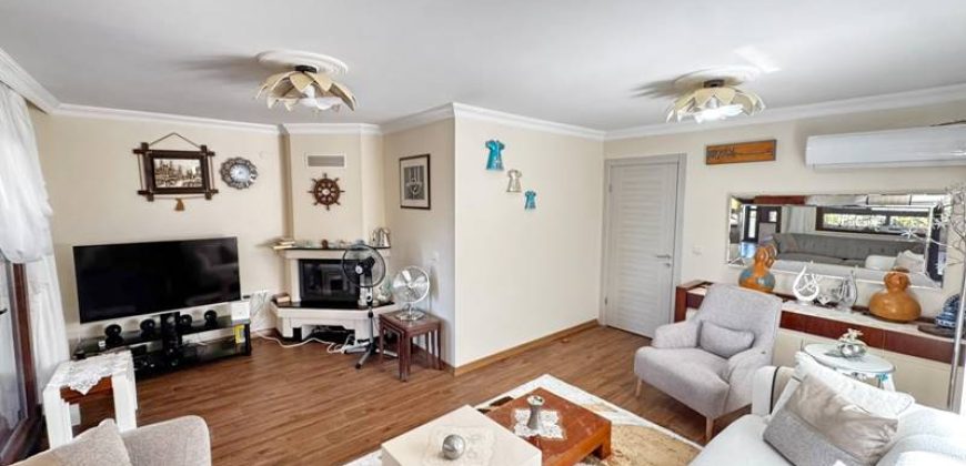 Altınoluk Satılık Villa | Havuzlu | Deniz Manzaralı | Müstakil