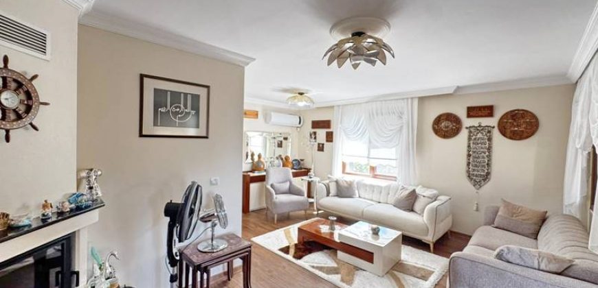 Altınoluk Satılık Villa | Havuzlu | Deniz Manzaralı | Müstakil