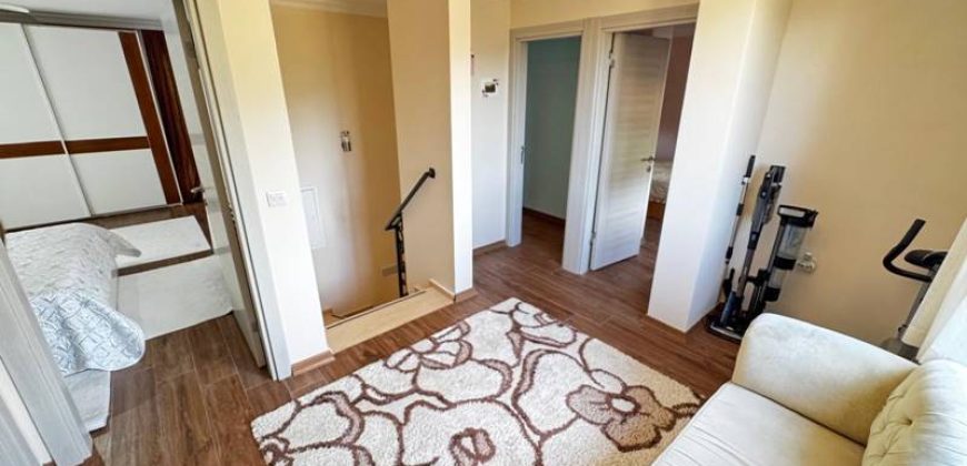 Altınoluk Satılık Villa | Havuzlu | Deniz Manzaralı | Müstakil