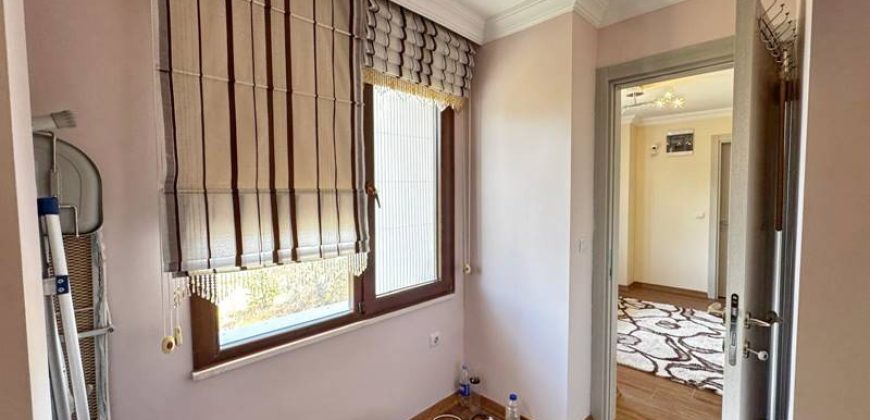 Altınoluk Satılık Villa | Havuzlu | Deniz Manzaralı | Müstakil