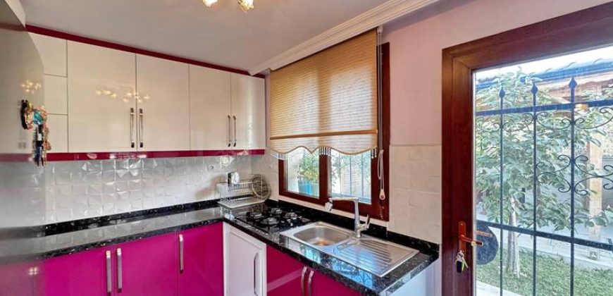 Altınoluk Satılık Villa | Havuzlu | Deniz Manzaralı | Müstakil