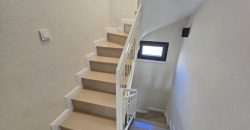 Altınoluk Satılık Villa | Denize Yakın | Havuzlu Site İçerisinde | Yenilenmiş