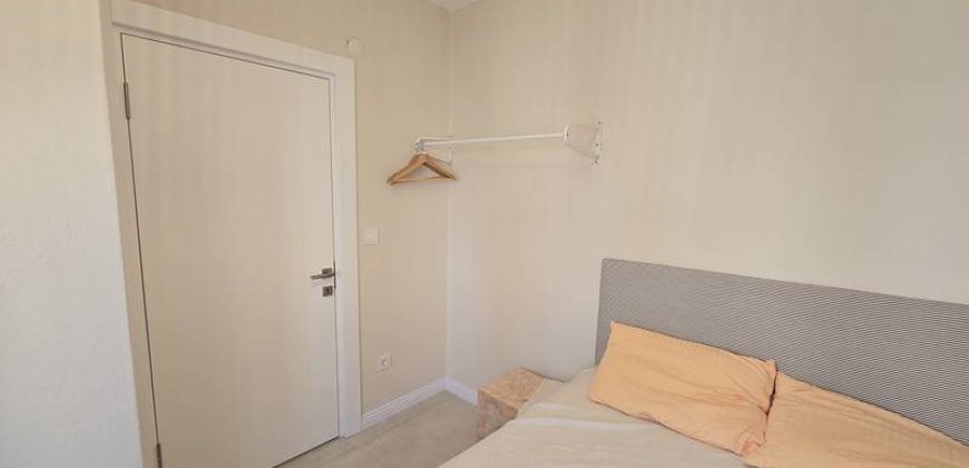 Altınoluk Satılık Villa | Denize Yakın | Havuzlu Site İçerisinde | Yenilenmiş