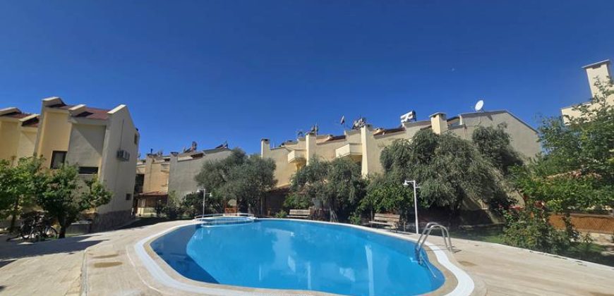 Altınoluk Satılık Villa | Denize Yakın | Havuzlu Site İçerisinde | Yenilenmiş