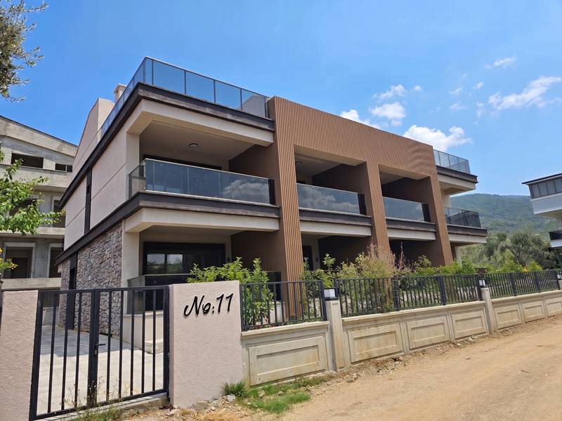 Altınoluk Satılık Villa | Deniz Manzaralı | Merkezde | Tripleks Sıfır Villa