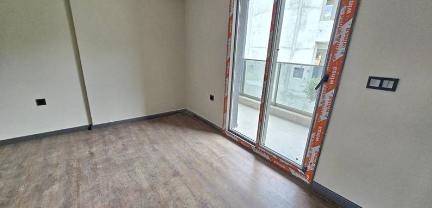 Altınoluk Satılık Villa | Deniz Manzaralı | Merkezde | Tripleks Sıfır Villa