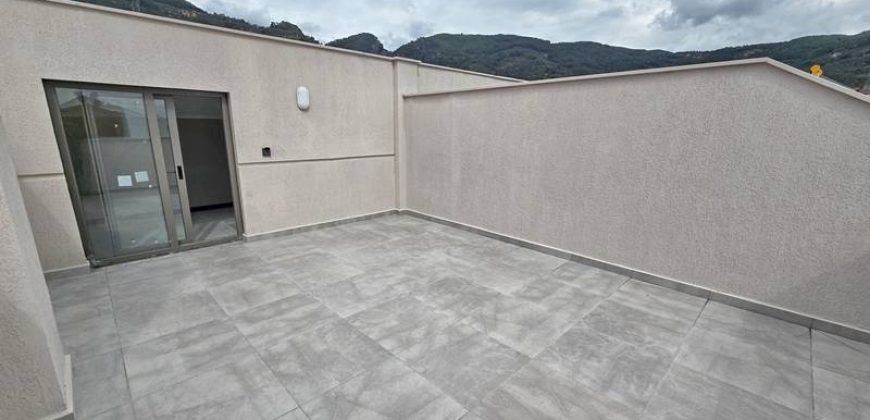 Altınoluk Satılık Villa | Deniz Manzaralı | Merkezde | Tripleks Sıfır Villa