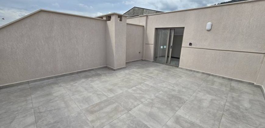 Altınoluk Satılık Villa | Deniz Manzaralı | Merkezde | Tripleks Sıfır Villa