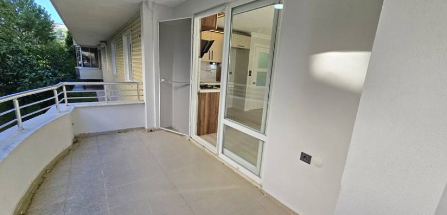 Akçay Altınkum Satılık Daire | Denize 450 Metre | Geniş Balkon | Yenilenmiş