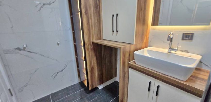 Akçay Altınkum Satılık Daire | Denize 450 Metre | Geniş Balkon | Yenilenmiş