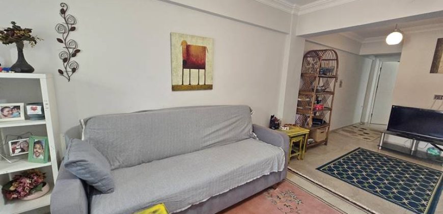 Altınoluk Sahilde Satılık Eşyalı 1+1 | Denize 75 metre | Anayolun Deniz Tarafında