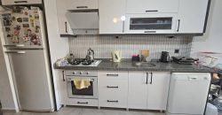 Altınoluk Sahilde Satılık Eşyalı 1+1 | Denize 75 metre | Anayolun Deniz Tarafında
