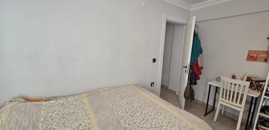 Altınoluk Sahilde Satılık Eşyalı 1+1 | Denize 75 metre | Anayolun Deniz Tarafında