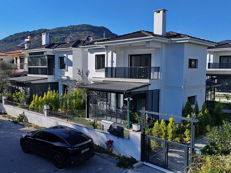 Küçükkuyu Mıhlı Satılık Daire | Denize Yakın| Sıfır Daire | Manzaralı