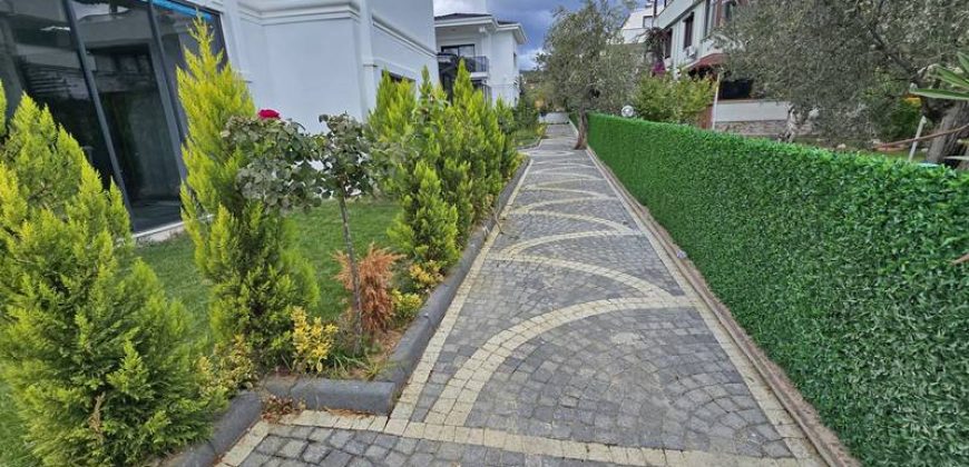 Küçükkuyu Mıhlı Satılık Daire | Denize Yakın| Sıfır Daire | Manzaralı